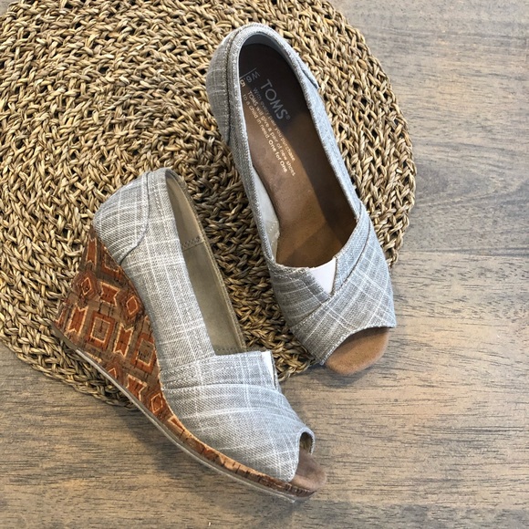 Toms Shoes - Toms Gray and Brown Wedges